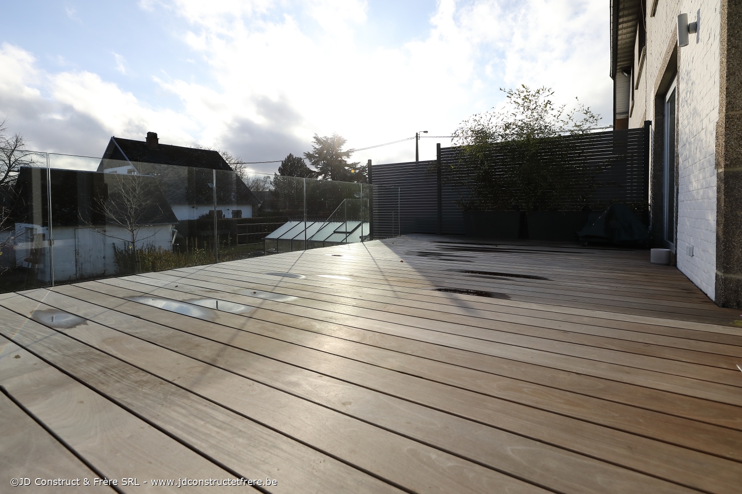 Aménagements intérieur et extérieur